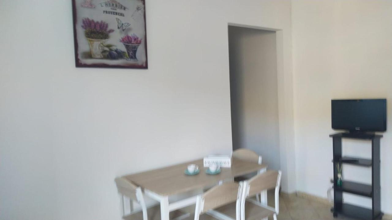 Da Pino Apartment Vallebona
